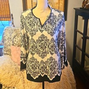 NWT Chico's size2 (L/12) Black & White Knit Top